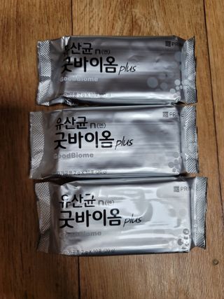 프리마인 유산균 국가지정연구소 선정, 살아있는 생유산균 200억 마리의 힘. 유산균n굿바이옴플러스 — 5점을 준 리뷰어가 2021년 10월 올린 사용 사진