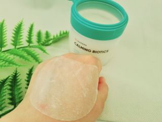 리더스코스메틱 리더스 카밍 바이오틱스 퀵 수딩 패드 — 5점을 준 리뷰어가 2022년 7월 올린 사용 사진