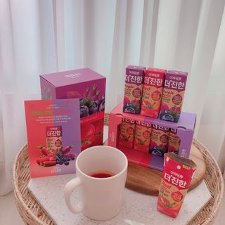 [롯데칠성] 야채듬뿍 더'진한 [롯데칠성] 야채는 이제 COLORFULL! 야채듬뿍  더 진한 레드 4개 +퍼플 4개 (총 8개) — 2점을 준 리뷰어가 2023년 6월 올린 사용 사진