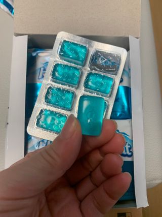 마요라 히말라야 솔트 캔디 2종-페퍼민트 맛, 라임민트 맛 — 5점을 준 리뷰어가 2022년 11월 올린 사용 사진