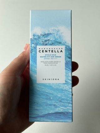 [스킨1004] 마다가스카르 센텔라 히알루-시카 워터핏 선세럼 50ml — 5점을 준 리뷰어가 2024년 5월 올린 사용 사진