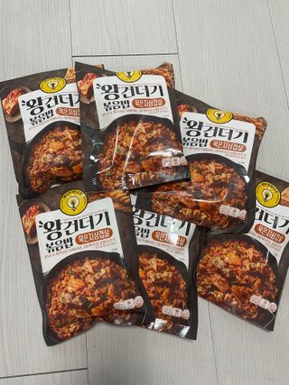 한성기업 무볼레 왕건더기 볶음밥 묵은지삼겹살 — 5점을 준 리뷰어가 2021년 10월 올린 사용 사진