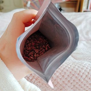 마시다 매혹적인 붉은 빛이 입안 가득히, 비트루트차 — 4점을 준 리뷰어가 2021년 5월 올린 사용 사진