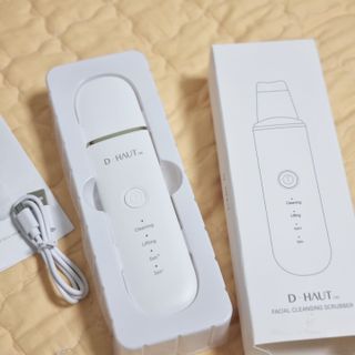디하우트 랩 4 in 1 갈바닉 아쿠아 워터 필링기 스킨스크러버 — 5점을 준 리뷰어가 2021년 11월 올린 사용 사진