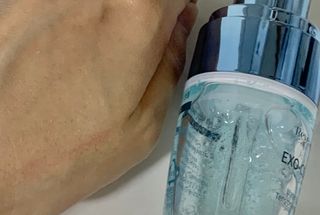 나우 [리브엠] 화해 1등 수분앰플 , 엑소코어 워터풀 텐션 앰플 — 5점을 준 리뷰어가 2023년 6월 올린 사용 사진