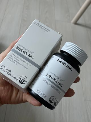 메디타민 원헌드레드 NAG — 5점을 준 리뷰어가 2021년 10월 올린 사용 사진