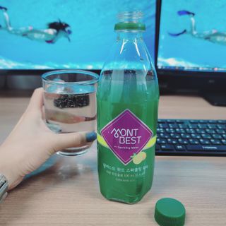 몽베스트 Montbest with Sparkling water Lemon OR Lime 20병(랜덤) — 5점을 준 리뷰어가 2021년 10월 올린 사용 사진