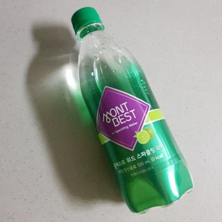 몽베스트 Montbest with Sparkling water Lime20병 — 5점을 준 리뷰어가 2022년 9월 올린 사용 사진