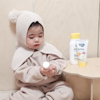 포멀비 키즈 더마베리어 아토 세트(크림 120ml+워시 300ml+스틱밤 18g) — 5점을 준 리뷰어가 2023년 12월 올린 사용 사진