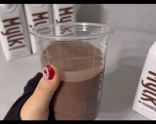 이너프 뮐크 초콜릿맛 — 3.5점을 준 리뷰어가 2022년 12월 올린 사용 사진
