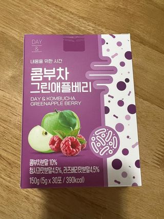 참앤들황토농원 7가지 맛! 탄산 톡톡! 스파클링! 데이앤 콤부차 7종 10포 1박스씩 ★총 7박스★ — 5점을 준 리뷰어가 2023년 2월 올린 사용 사진