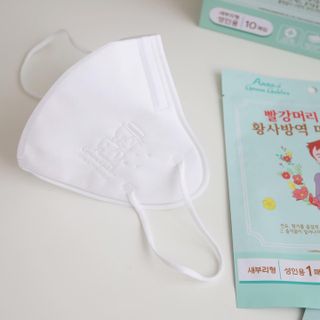 [숨그림] 2D 새부리형, 짱구, 무직타이거, 빨강머리앤 우리아이 그리고 내가 쓰는 믿을수있는 케릭터 마스크 — 5점을 준 리뷰어가 2021년 9월 올린 사용 사진