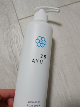 AYU25[아유트웬티파이브]피부 진정, 보습 와일즈 로즈 바디워시 — 5점을 준 리뷰어가 2021년 3월 올린 사용 사진