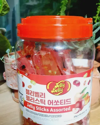 젤리벨리 젤리스틱 어쏘티드 900g — 5점을 준 리뷰어가 2022년 8월 올린 사용 사진