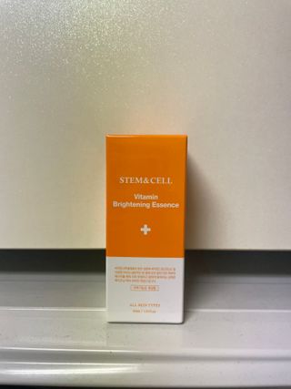 체르엠 스템앤셀 비타민 브라이트닝 에센스 30ml 1개 — 4.5점을 준 리뷰어가 2021년 9월 올린 사용 사진