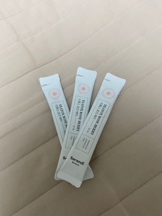 세렌디뷰티_이너뷰티 티톡스 로즈 베리 — 4점을 준 리뷰어가 2021년 3월 올린 사용 사진