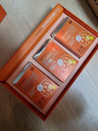 서울약사신협_내몸애발란스멀티비타민앤미네랄파워업_800mg x 90정 — 5점을 준 리뷰어가 2021년 5월 올린 사용 사진