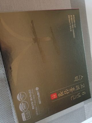 서울약사신협_6년근 고려홍삼정 천스틱 10g 30포 — 5점을 준 리뷰어가 2021년 11월 올린 사용 사진