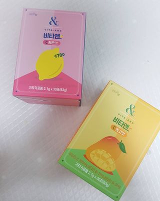 비타앤C 레몬맛, 망고맛 — 5점을 준 리뷰어가 2021년 4월 올린 사용 사진