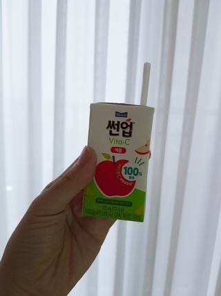 썬업비타씨 썬업 Vita-C — 5점을 준 리뷰어가 2021년 6월 올린 사용 사진