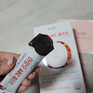 아임오 ABC 콜라겐 젤리 14포 — 5점을 준 리뷰어가 2021년 11월 올린 사용 사진