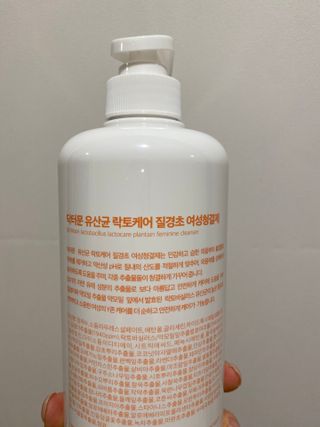 프리[닥터문] 유산균 락토케어 질경초 여성청결제 1000ml (젤타입) — 5점을 준 리뷰어가 2022년 6월 올린 사용 사진