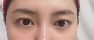 더소설 소설 블랙아이래쉬 세럼 10g(SOSEOL BLACK EYELASH SERUM 10g) — 5점을 준 리뷰어가 2023년 12월 올린 사용 사진