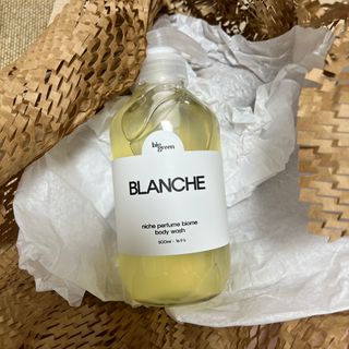 빅그린 니치 퍼퓸 바이옴바디워시 500ml(상탈, 블랙베리&베이, 블랑쉐 3종 중 택1) — 5점을 준 리뷰어가 2022년 8월 올린 사용 사진