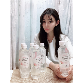 아쿠아스 플레이버워터 ★[아쿠아스] 제로칼로리 플레이버워터 복숭아/청포도 1BOX 20개입 — 5점을 준 리뷰어가 2021년 4월 올린 사용 사진
