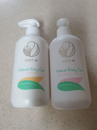 mom e 맘이 내추럴 베이비 케어 샴푸앤바스+로션 — 4.5점을 준 리뷰어가 2021년 1월 올린 사용 사진