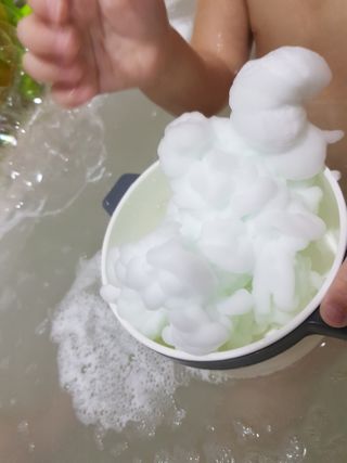 여우두마리 아기 버블클렌저 버블폼 거품놀이 유아바디워시 배쓰밤 입욕제 — 5점을 준 리뷰어가 2021년 2월 올린 사용 사진