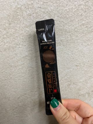프리마인 자체 기업부설 연구소에서 찾아낸 건강한 수면의 비밀.  슬립토 플러스 30포 — 5점을 준 리뷰어가 2021년 10월 올린 사용 사진