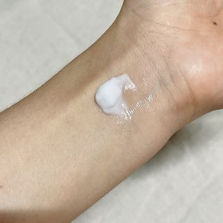 플레라디 에델바이스 인리치드 머랭 크림 — 5점을 준 리뷰어가 2021년 7월 올린 사용 사진