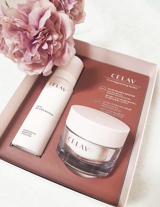프리마인 바르기만 하면 철벽 스킨케어+24시간 마스크팩 효과. 셀라브 리제너레이팅 시스템 부스터+크림 세트 — 5점을 준 리뷰어가 2023년 5월 올린 사용 사진