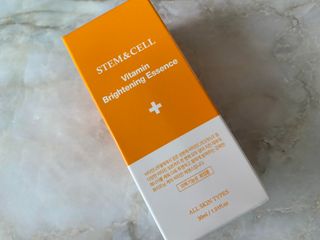 체르엠 스템앤셀 비타민 브라이트닝 에센스 30ml 1개 — 4.5점을 준 리뷰어가 2021년 7월 올린 사용 사진