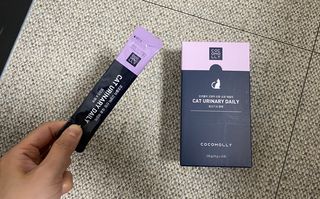 코코몰리 고양이 구강• 헤어볼 데일리 /신장• 요로 데일리 — 5점을 준 리뷰어가 2021년 3월 올린 사용 사진