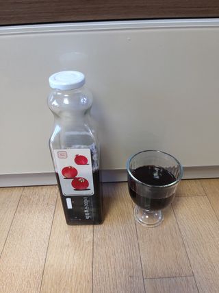 [바이윙클] 페르시아 유기농 석류 착즙주스 750ml 2병 + 선물박스 세트 — 5점을 준 리뷰어가 2022년 2월 올린 사용 사진