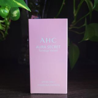AHC 아우라 시크릿 톤업 벨벳 — 5점을 준 리뷰어가 2021년 4월 올린 사용 사진