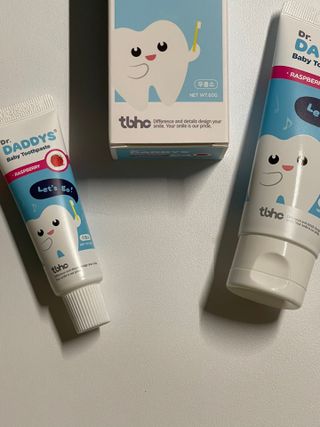 닥터데디스 안심무불소 베이비치약 60g + 여행용 미니 치약 15g — 5점을 준 리뷰어가 2022년 7월 올린 사용 사진