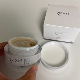 렉스리 크리에이티브 크림  Rexri Creative Cream — 4.5점을 준 리뷰어가 2021년 10월 올린 사용 사진