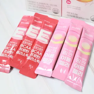 인디닥터 면역 생생 핑크 이뮨 젤리 + 타이탄 BCAA 프로틴 젤리스틱 — 5점을 준 리뷰어가 2022년 6월 올린 사용 사진