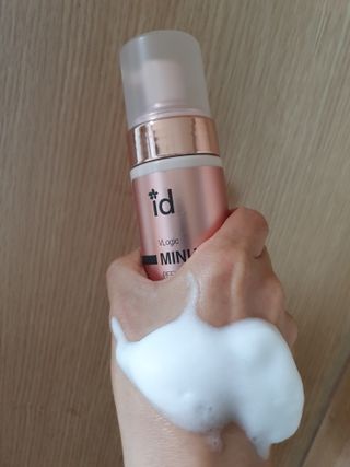 아이디플라코스메틱 아이디 브이로직 마이너스 필링 토너 110ml — 4.5점을 준 리뷰어가 2022년 5월 올린 사용 사진