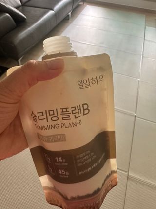 일일하우 슬리밍 플랜B 고소한 귀리맛, 진한 카카오맛 (체중조절식) — 5점을 준 리뷰어가 2023년 7월 올린 사용 사진