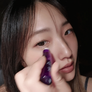 크리스티앙 브르통 리프톡스 아이세럼 펩타이드 롤온 스틱 — 5점을 준 리뷰어가 2022년 9월 올린 사용 사진