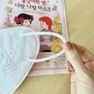 [숨그림] 2D 새부리형, 짱구, 무직타이거, 빨강머리앤 우리아이 그리고 내가 쓰는 믿을수있는 케릭터 마스크 — 5점을 준 리뷰어가 2021년 10월 올린 사용 사진