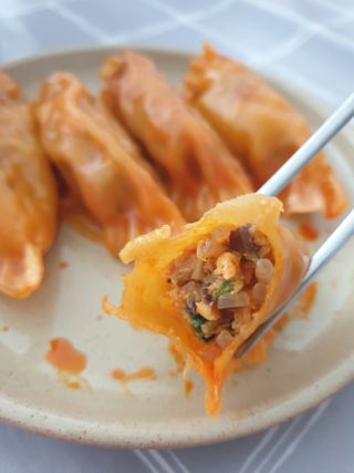 한만두 진한 해물맛 짬뽕만두 1kg — 5점을 준 리뷰어가 2021년 4월 올린 사용 사진