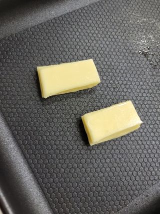 앙투어솔레 아일랜드 구워먹는 치즈 100 자연 치즈 와인안주 300g(100g x 3팩) — 4점을 준 리뷰어가 2022년 8월 올린 사용 사진
