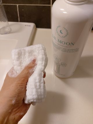 [닥터문] 센텔라 시카케어 화이트머스크 바디워시 1000ml — 5점을 준 리뷰어가 2023년 7월 올린 사용 사진