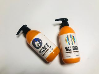 썸헤어 / SUMHAIR 썸헤어 실크 볼륨 샴푸+트리트먼트 프룻자스민티 — 4점을 준 리뷰어가 2021년 5월 올린 사용 사진