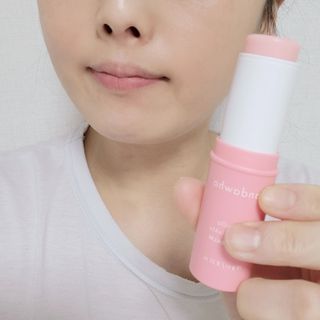 스킨큐어 산다화 카멜리아 안티 링클 멀티밤 — 5점을 준 리뷰어가 2022년 1월 올린 사용 사진